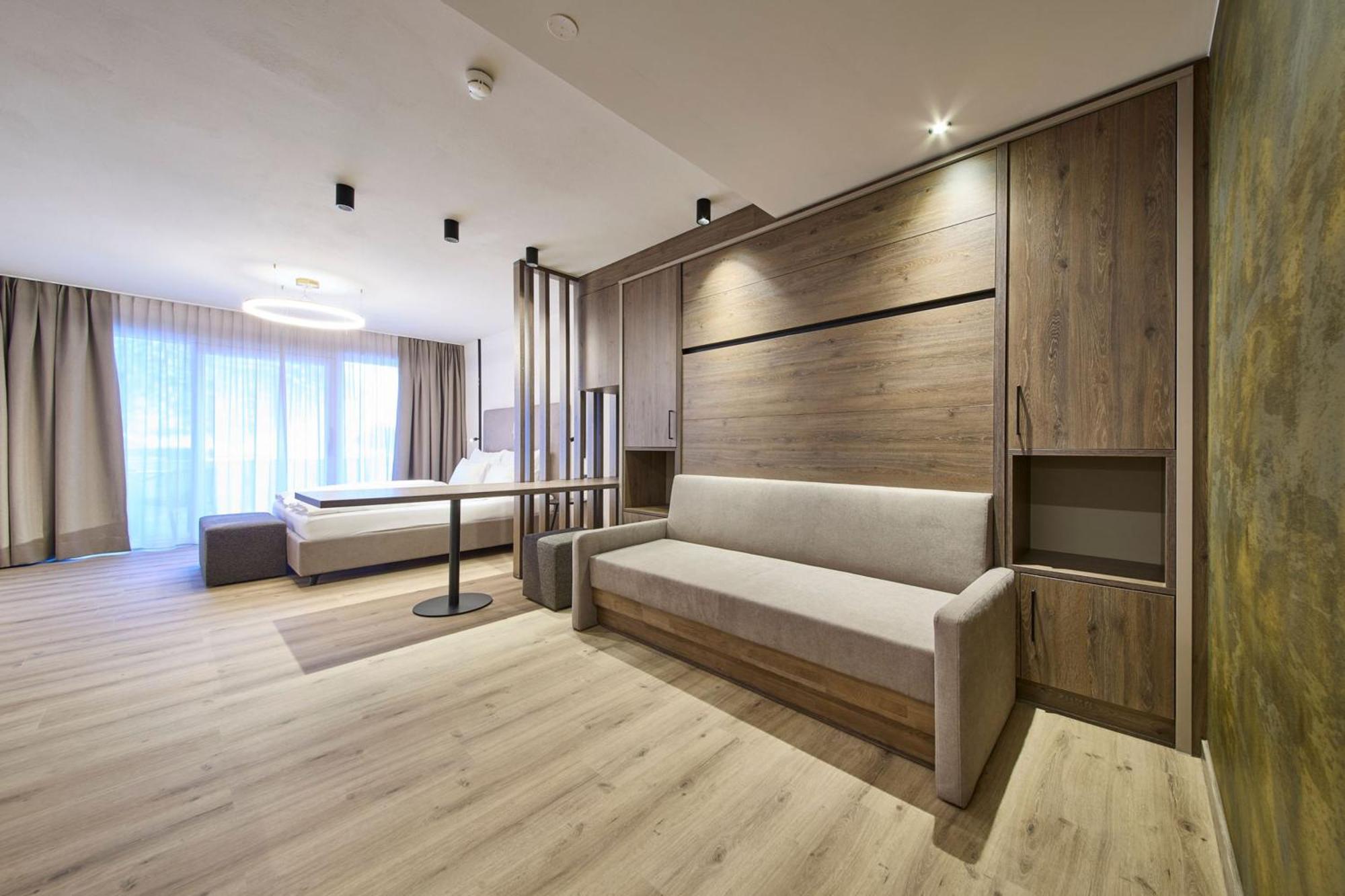 Lh Suites Aparthotel New Opening Saalbach-Hinterglemm Exterior photo